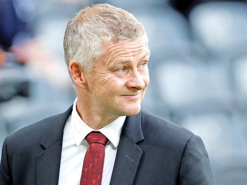 عودة سولشاير لتدريب مانشستر يونايتد باتت أقرب