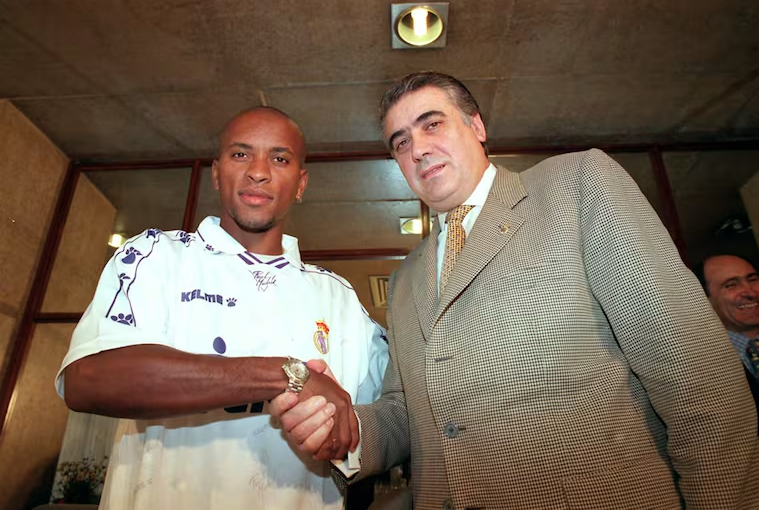 زي روبرتو يعترف: لم أكن مستعدًا لتجربة ريال مدريد وإدمان البلايستيشن أثر على مسيرتي