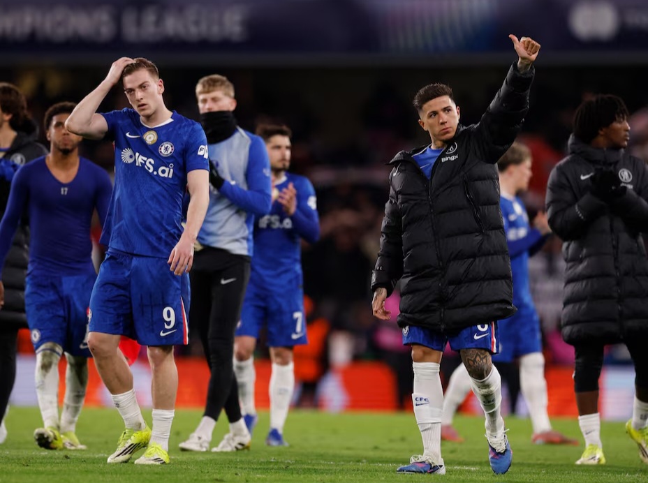 تشيلسي يودع دوري أبطال أوروبا بعد هزيمة ساحقة أمام باريس سان جيرمان