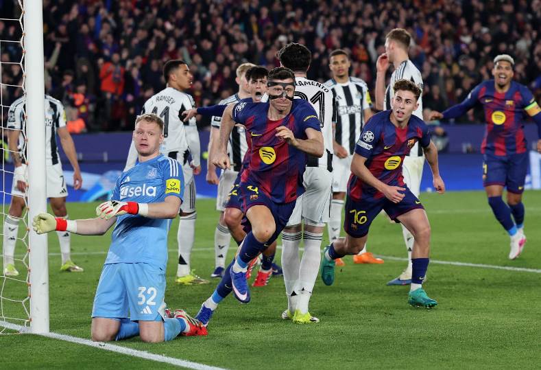 برشلونة يكتسح نيوكاسل بسباعية ويعبر إلى ربع نهائي دوري الأبطال