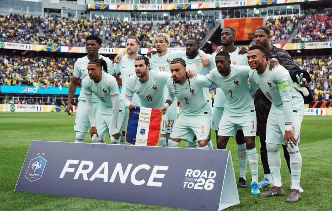 فرنسا تعتلي صدارة تصنيف الفيفا بعد انتصارين كبيرين.. والمغرب يواصل التألق عالميًا