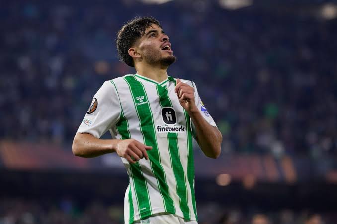 برشلونة يضع الزلزولي على رأس أولوياته تحسبًا لرحيل راشفورد