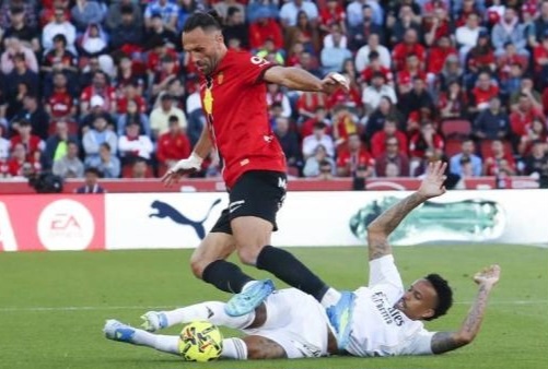 مايوركا يصعق ريال مدريد بهدف قاتل ويُشعل صراع الصدارة في الليغا