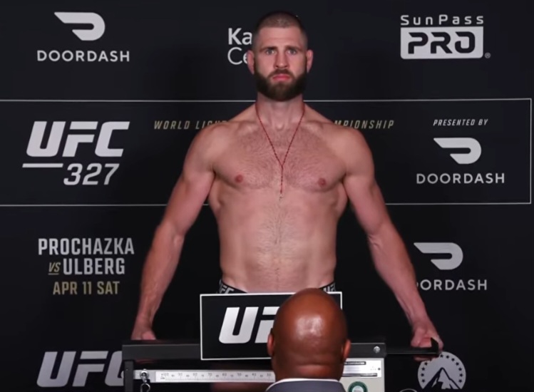 نتائج أوزان UFC 327: جاهزية كاملة للنزالات الكبرى في ميامي قبل ليلة القتال