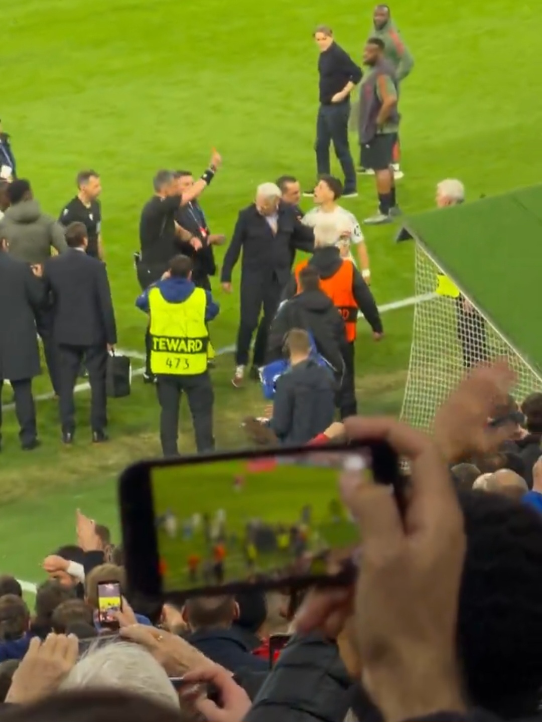 ليلة الجدل الكبير.. بايرن يتأهل وريال مدريد يحتج