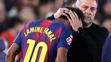 برشلونة على أعتاب حسم الليغا رغم الضربات الهجومية.. غيابات مؤثرة تقلق فليك