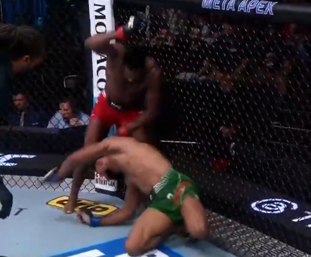 ألجامين ستيرلينغ يقترب من فرصة اللقب بعد أداء مهيمن في UFC Vegas 116