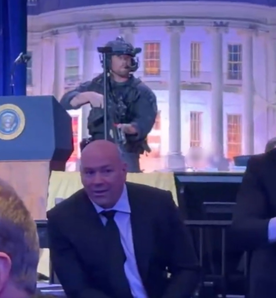 دانا وايت يثير الجدل بعد حادث إطلاق النار في عشاء البيت الأبيض