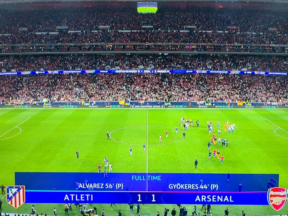 تعادل مثير بين أتلتيكو مدريد وأرسنال يؤجل الحسم في نصف نهائي الأبطال