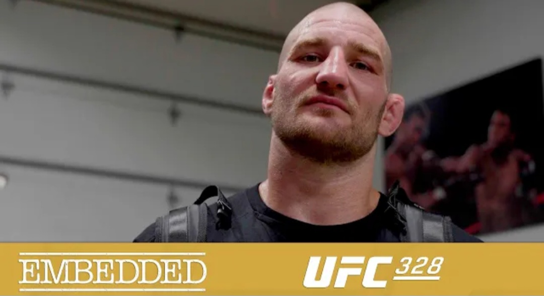 الحلقة الرابعة من سلسلة التحضيرات لـ UFC 328..وصول المقاتلين الى فيجاس واشتداد التحضيرات في أسبوع النزال