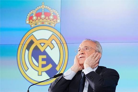 مشادة بين فلورنتينو بيريز وجماهير ريال مدريد خلال مواجهة أوفييدو