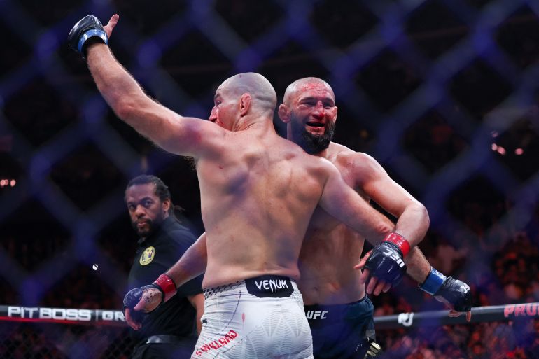 حمزة شيماييف يكشف سبب مصالحته لشون ستريكلاند بعد UFC 328: “طلب مني السماح”