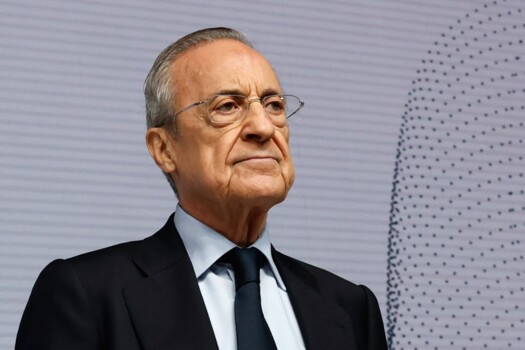 فلورنتينو بيريز يعلن ترشحه لرئاسة ريال مدريد ويهاجم ريكيلمي: هؤلاء قادوا أحلك فترات النادي