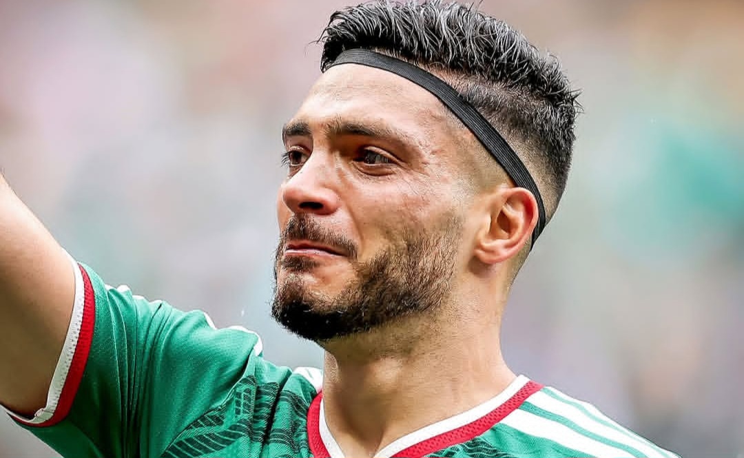 الدموع تسبق الاحتفالات.. خيمينيز يهز شباك جنوب إفريقيا ويؤمن انطلاقة المكسيك في المونديال