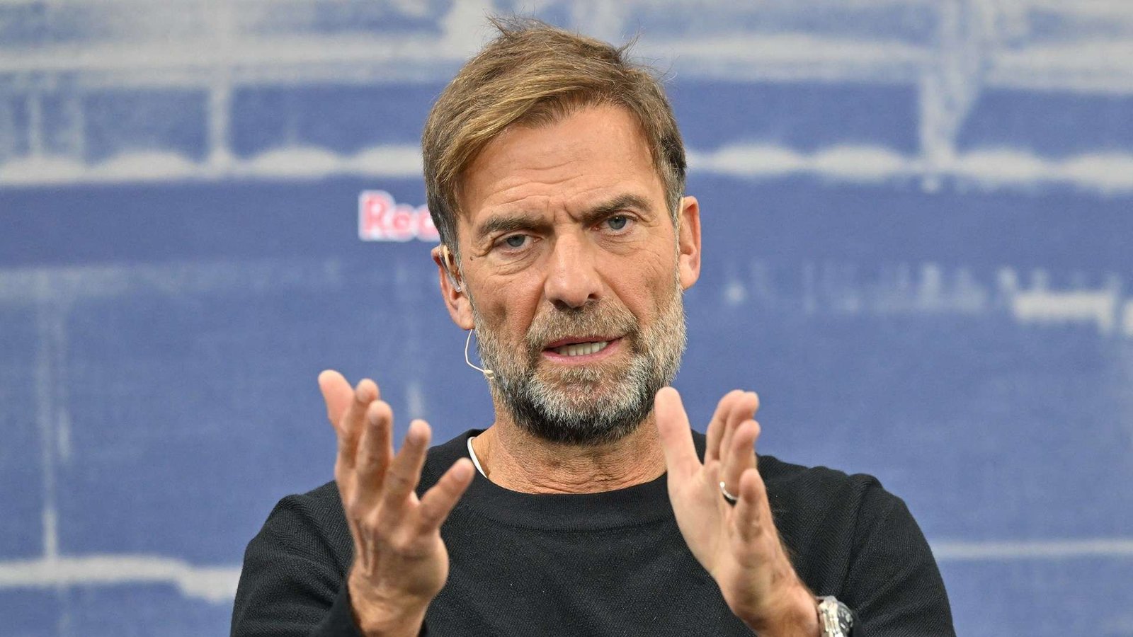 كلوب يتهرب من الحديث عن ريال مدريد ويشيد بأنشيلوتي: البرازيل محظوظة بوجوده