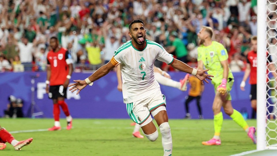 الجزائر تنتزع بطاقة التأهل بتعادل مثير أمام النمسا في مباراة مجنونة بكأس العالم 2026