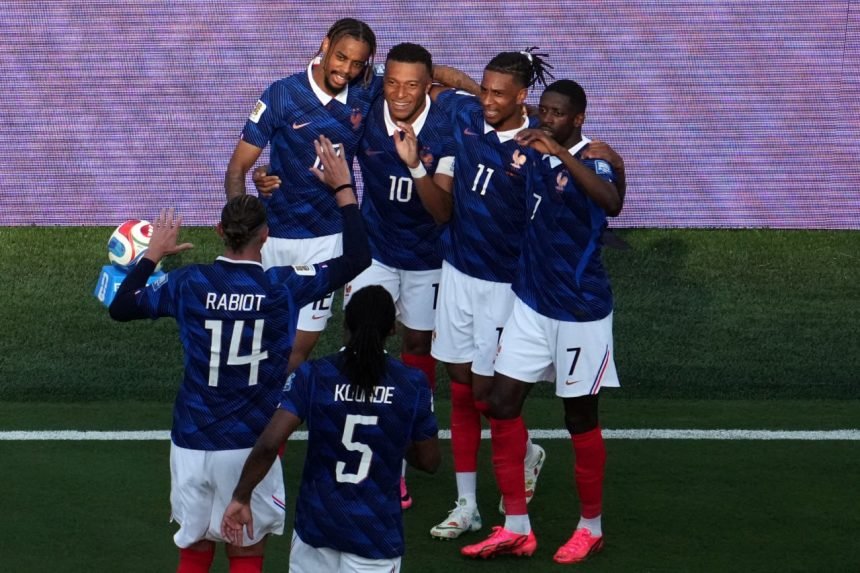 فرنسا تكتسح السويد بثلاثية نظيفة وتضرب موعدًا مع باراجواي في ثمن نهائي مونديال 2026