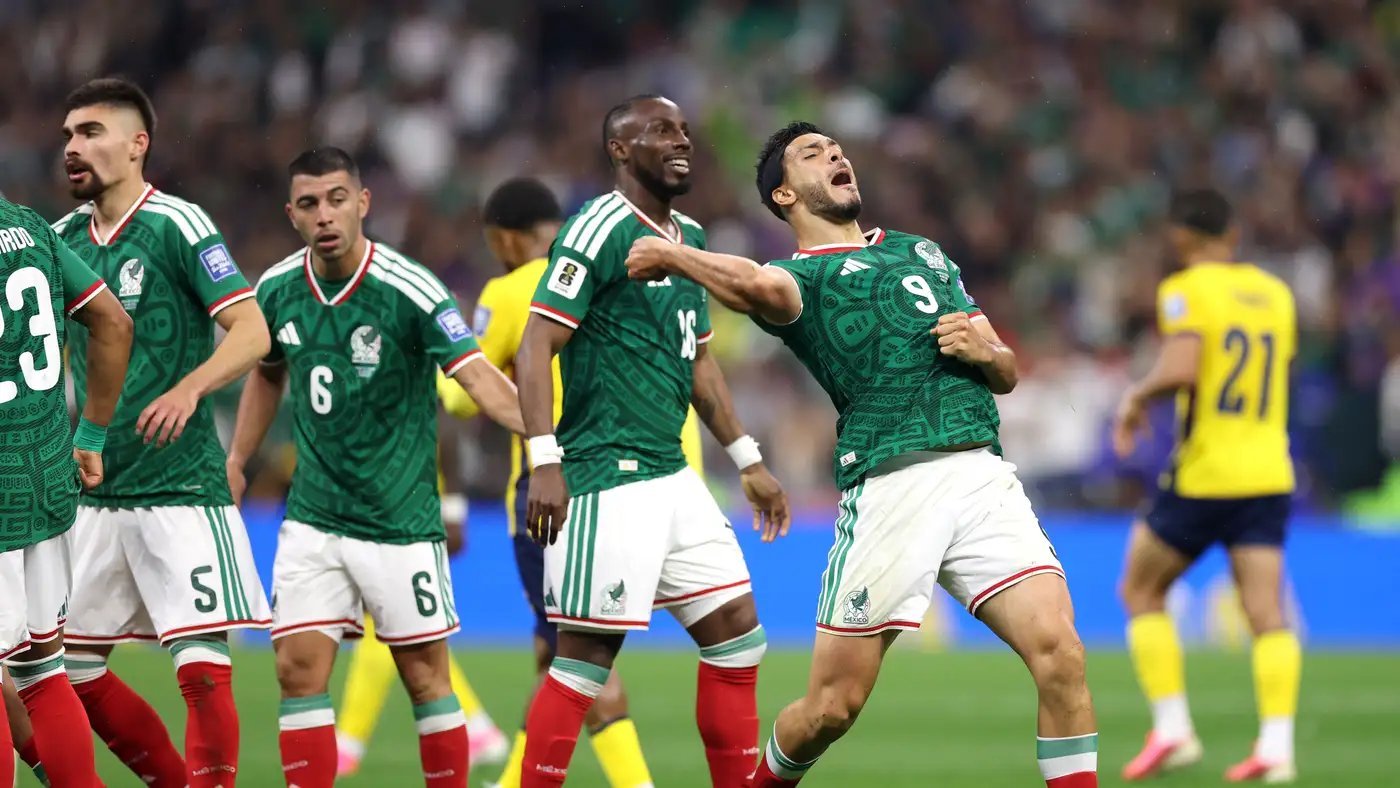 المكسيك تهزم الإكوادور بثنائية وتحجز مقعدها في ثمن نهائي كأس العالم 2026