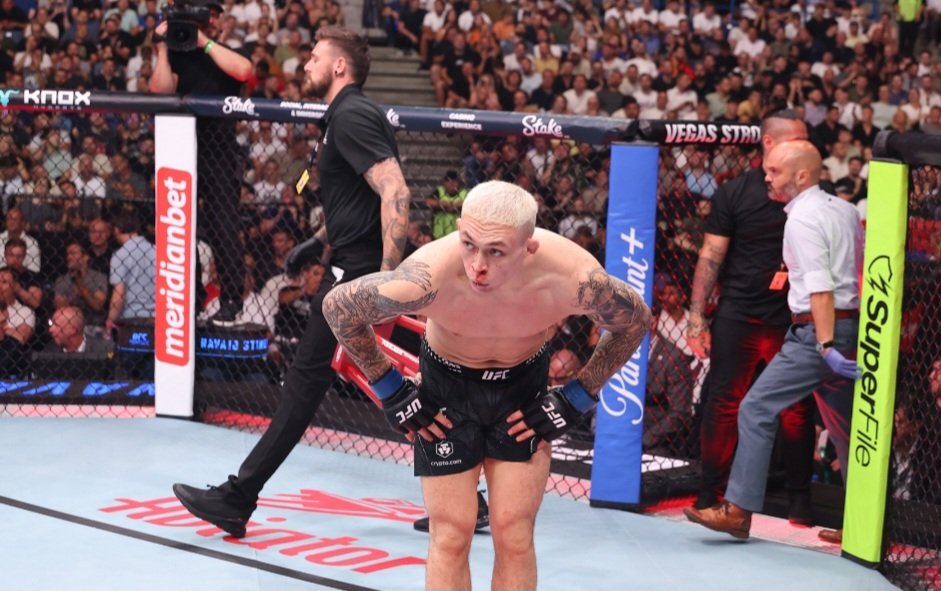 المقاتلون يشيدون بنافاجو ستيرلينغ بعد إسقاطه الصادم ليان بلاهوفيتش في UFC Belgrade