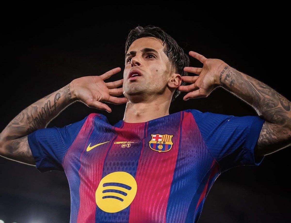 جواو كانسيلو يعود إلى برشلونة نهائيًا.. «عدت إلى الوطن»