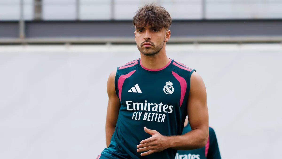 ضربة جديدة لراؤول أسينسيو.. ما الذي يحدث مع نجم ريال مدريد خارج الملعب؟