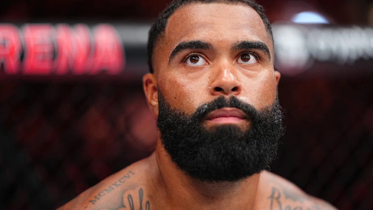 جيبل ستيفسون يرد على اتهامات الاعتداء الجنسي بعد خسارته بالضربة القاضية في UFC 331