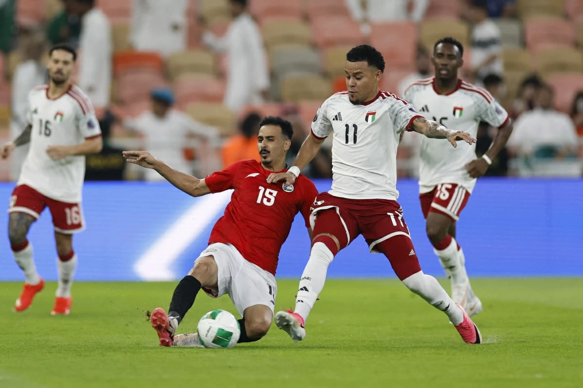 لماذا انهار منتخب اليمن أمام الإمارات؟ 4 أسباب وراء الخسارة برباعية