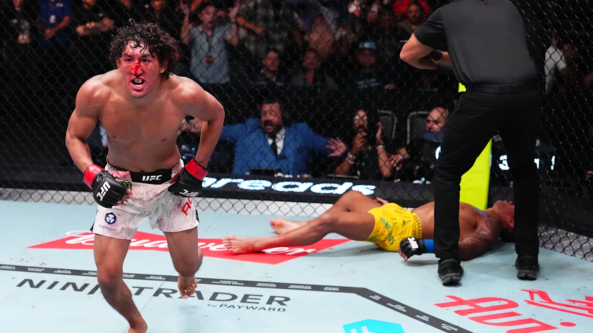 المقاتلون يعلقون على نزال روساس وبارسيلوس بعد النهاية المرعبة في UFC Vegas 121