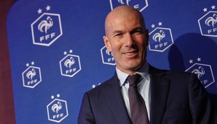 زيدان يعيد رسم علاقة منتخب فرنسا بالأندية ويضع ملف الإصابات تحت المجهر