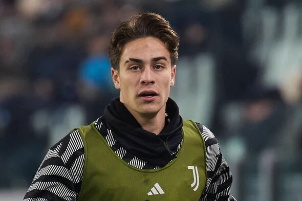 كينان يلدز بين ريال مدريد وبايرن وآرسنال.. من يحسم السباق؟