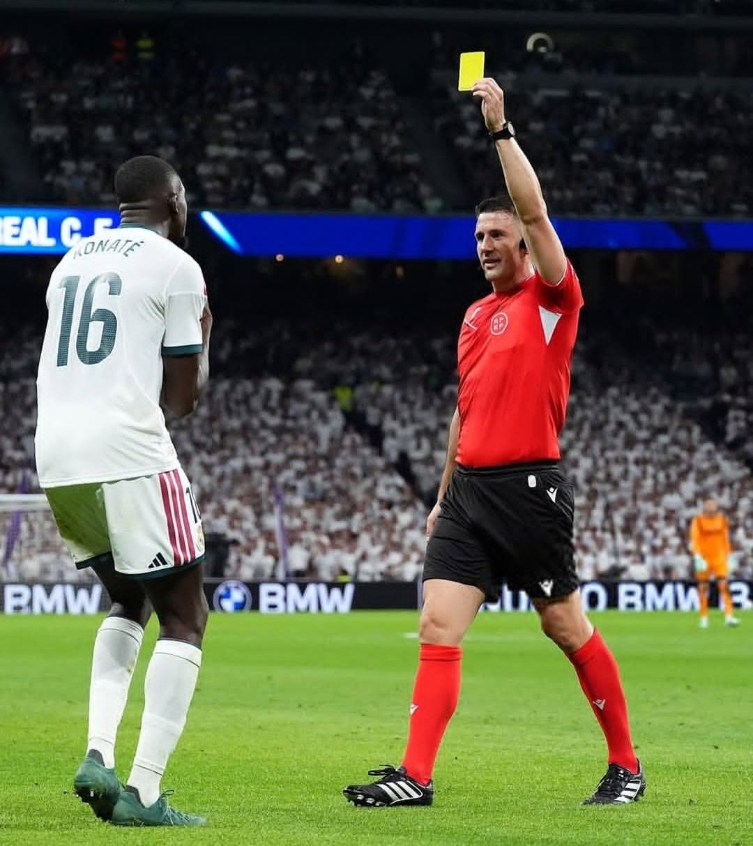 ريال مدريد يتحرك لإلغاء بطاقة كوناتي الصفراء قبل الكلاسيكو