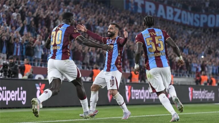طرابزون سبور يهزم كوبس 4-2 في مباراة مثيرة بدوري المؤتمر الأوروبي