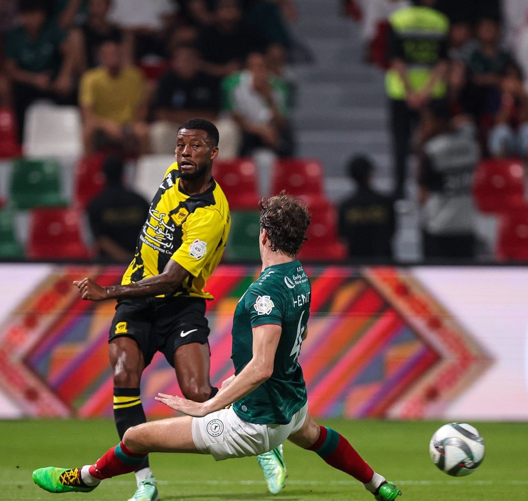 الاتحاد يدك الاتفاق برباعية ويقفز إلى المركز الرابع في دوري روشن