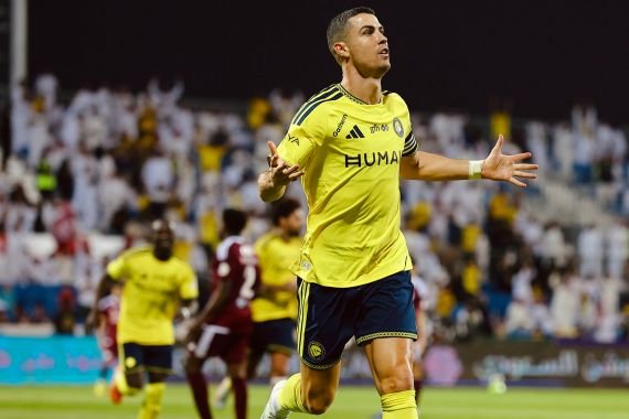كريستيانو رونالدو يقود النصر لتجاوز الفيصلي بثلاثية ومواصلة الانتصارات في دوري روشن